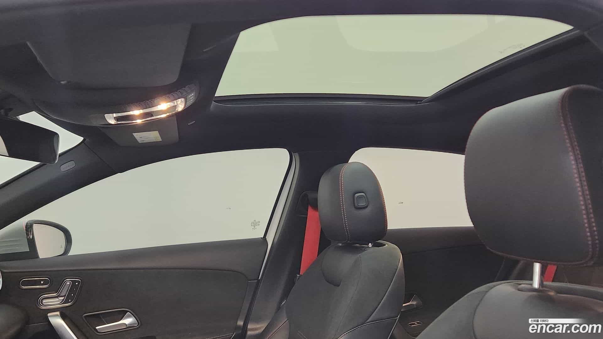 A-Class Mercedes-Benz 2021.0-OPTION-023