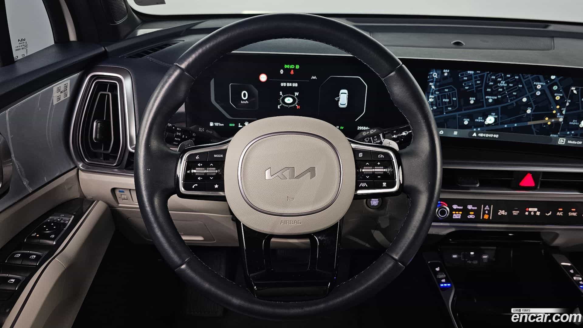 Sorento Kia 2024.0-OPTION-017