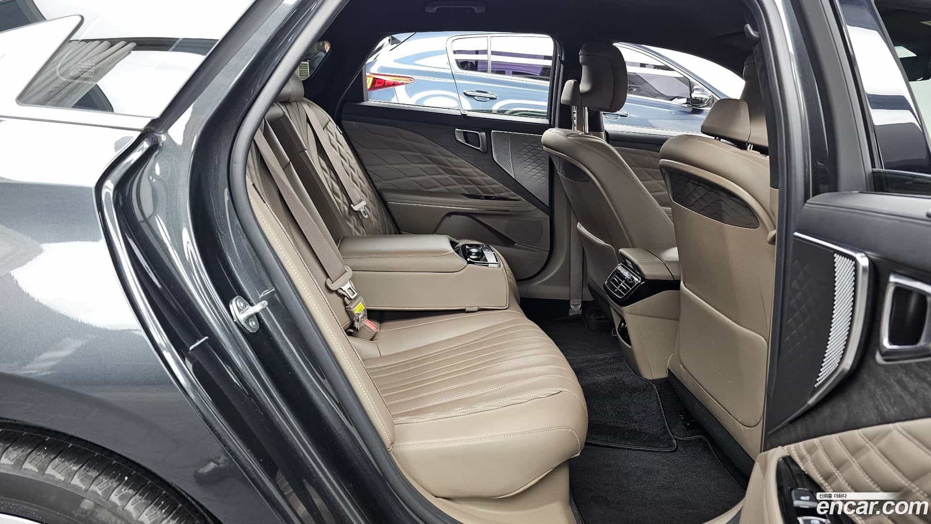 K8 Kia 2024.1-OPTION-016