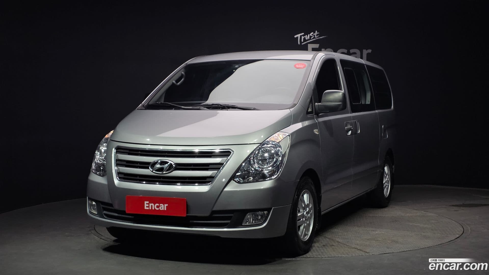 Main__Slider__Photo:Starex Hyundai 2016.10-0