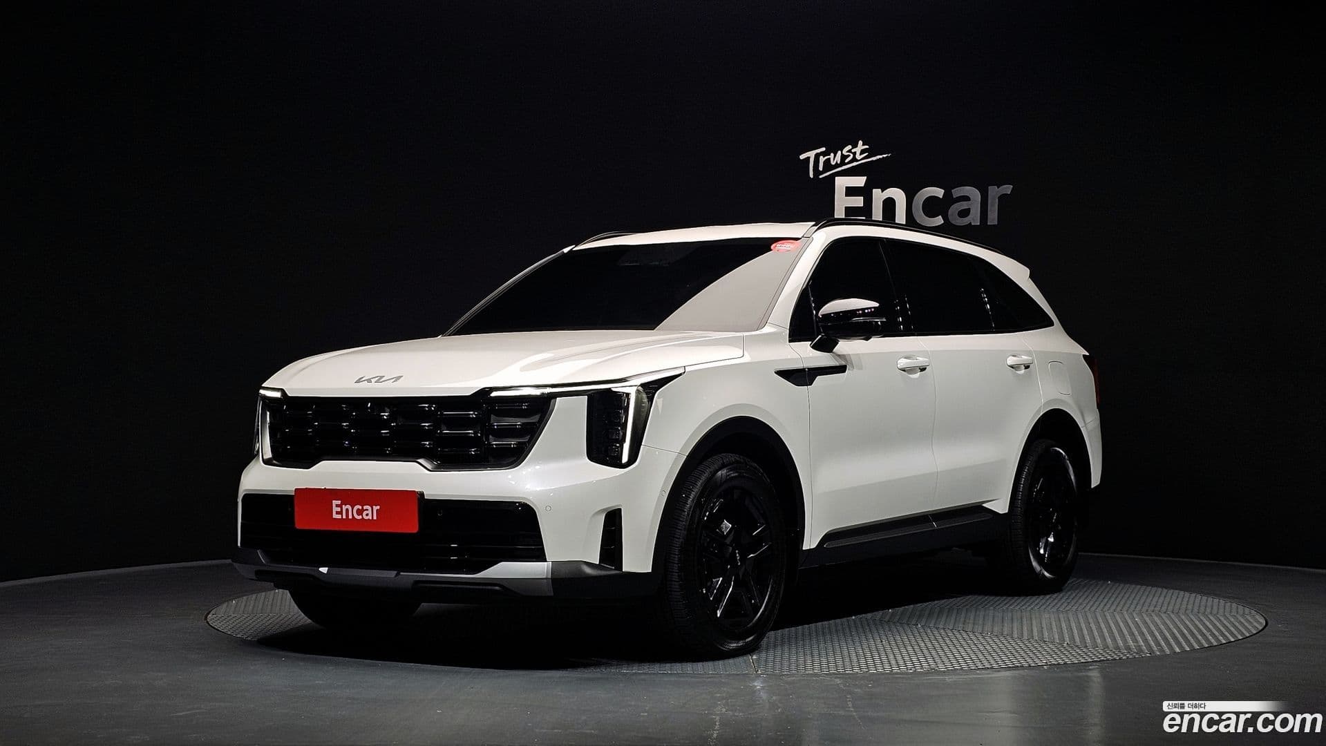 Main__Slider__Photo:Sorento Kia 2024.1-0