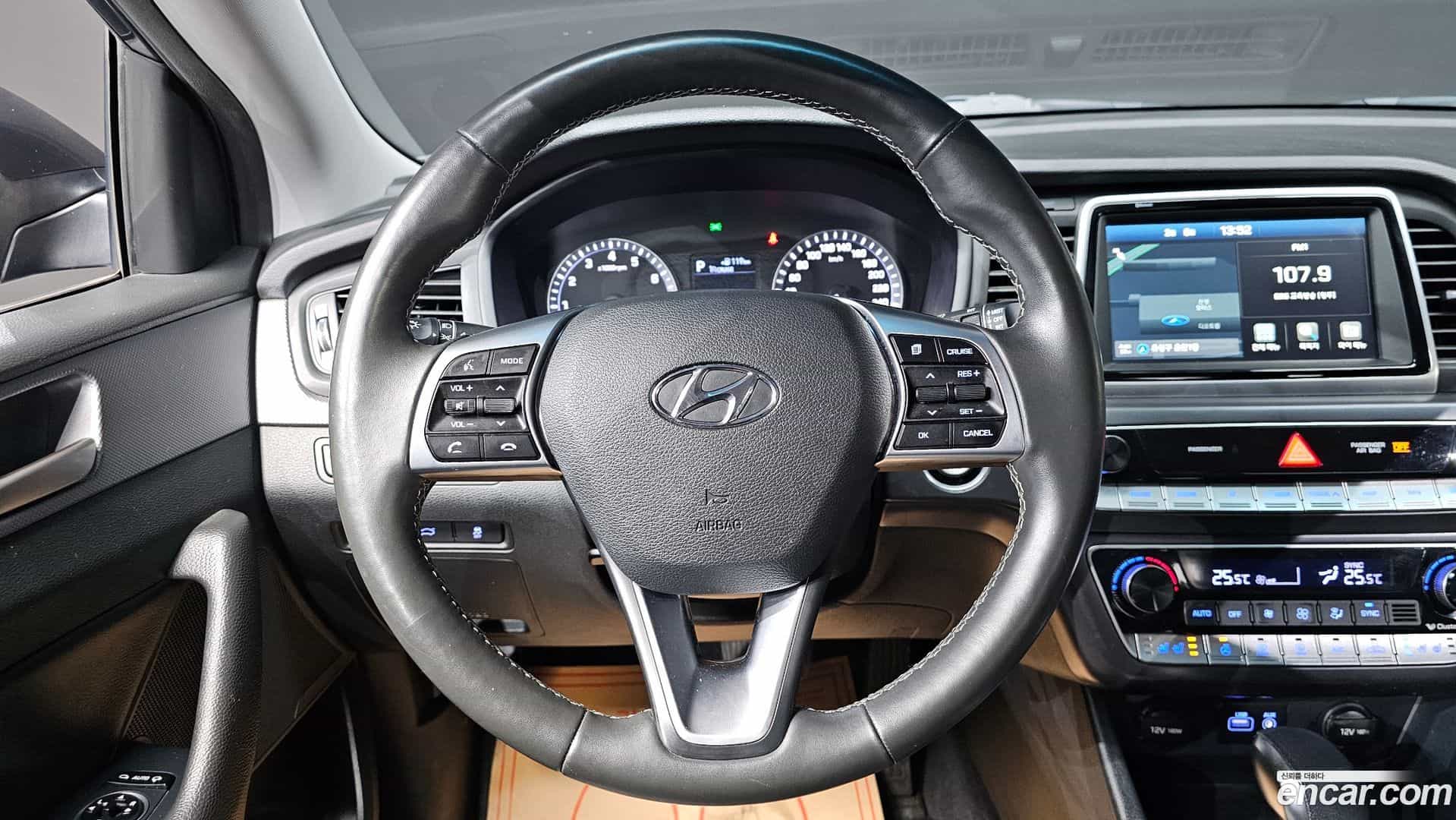 Sonata Hyundai 2019.1-OPTION-020