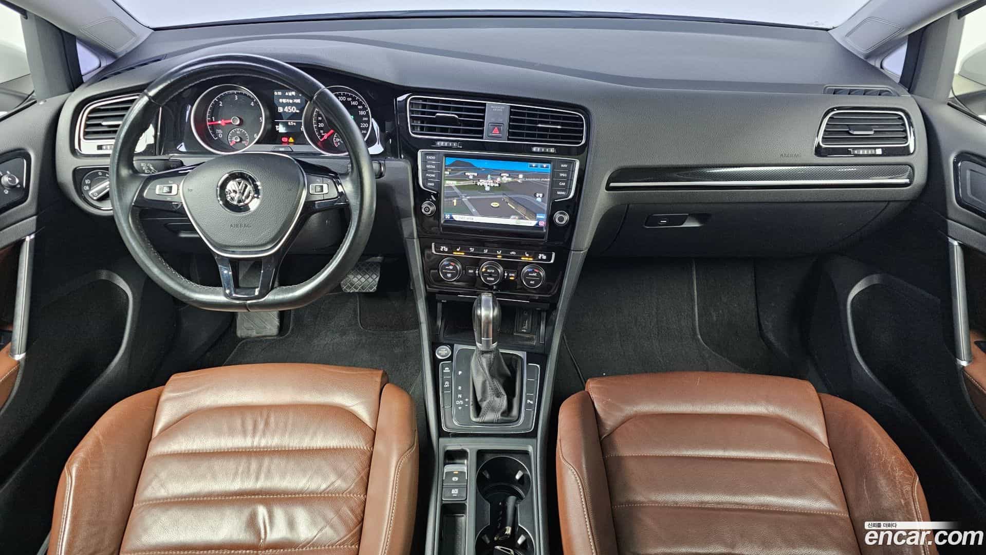 Golf Volkswagen 2015.10-INNER-007