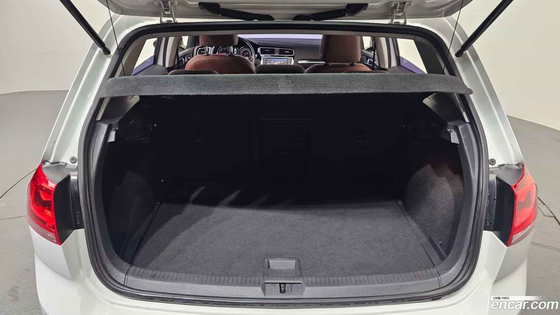 Golf Volkswagen 2015.10-OPTION-024