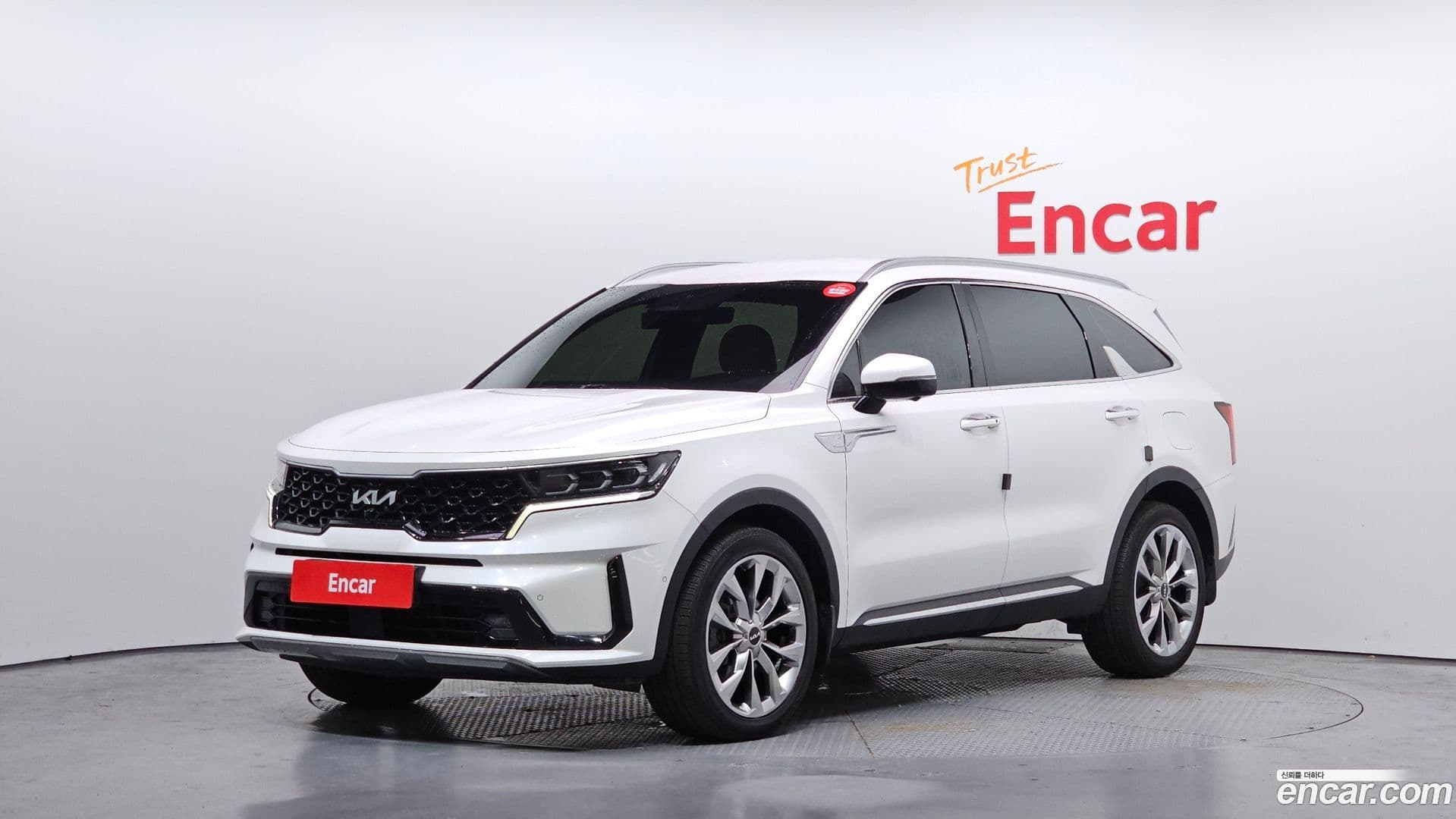 Main__Slider__Photo:Sorento Kia 2022.7-0