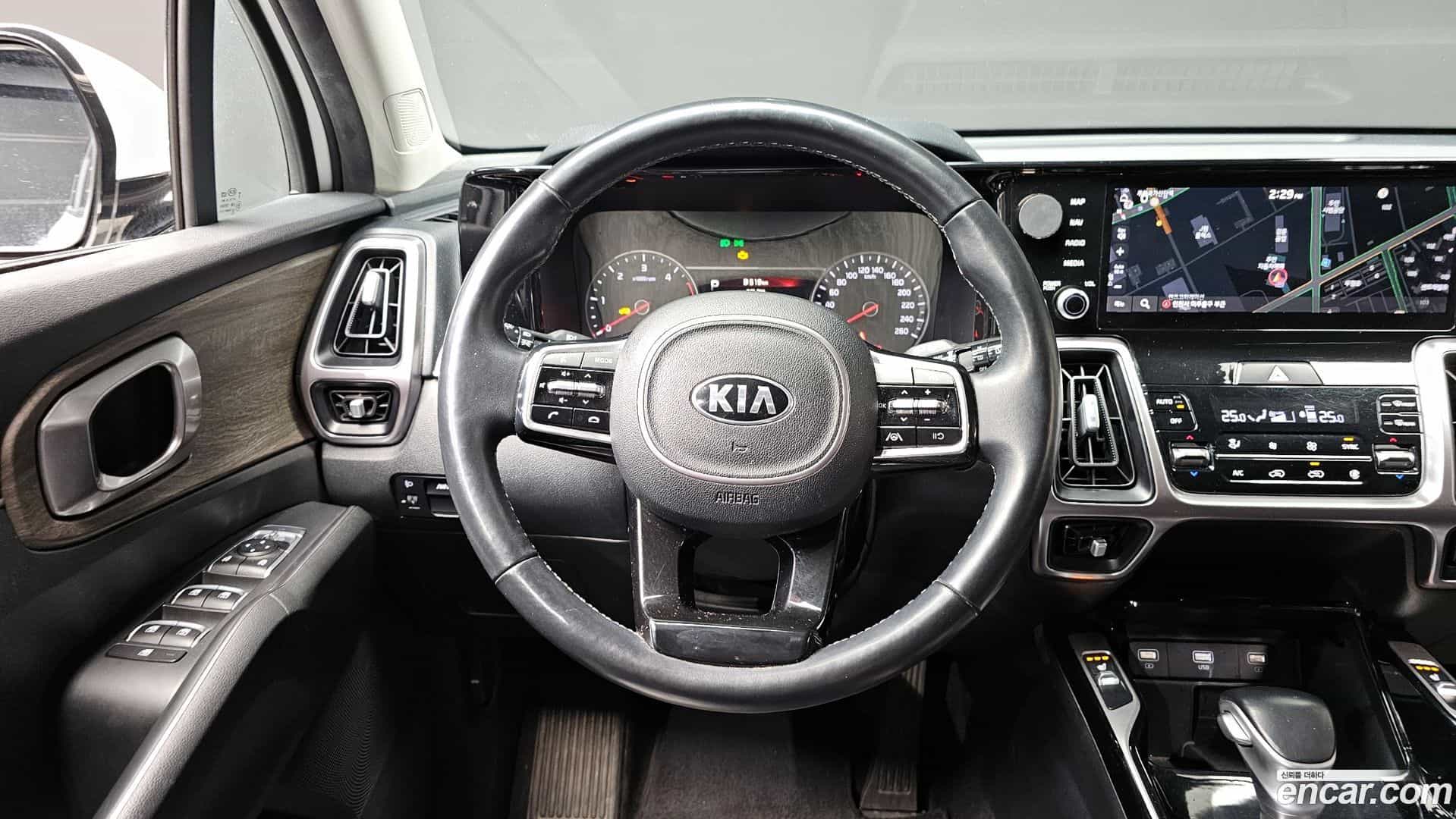 Sorento Kia 2021.3-OPTION-017