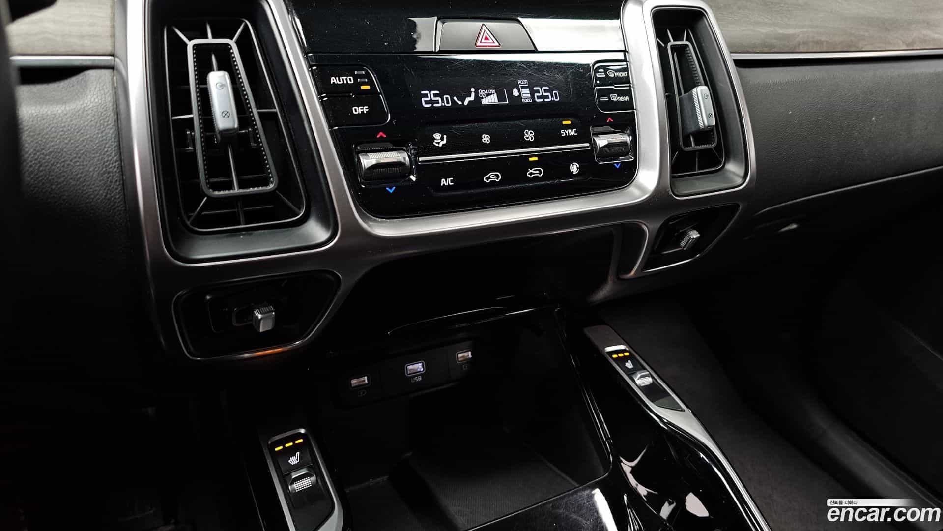 Sorento Kia 2021.3-OPTION-021