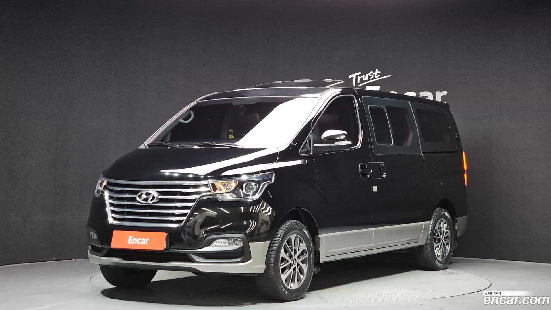 Starex Hyundai 2019.3-OUTER-001