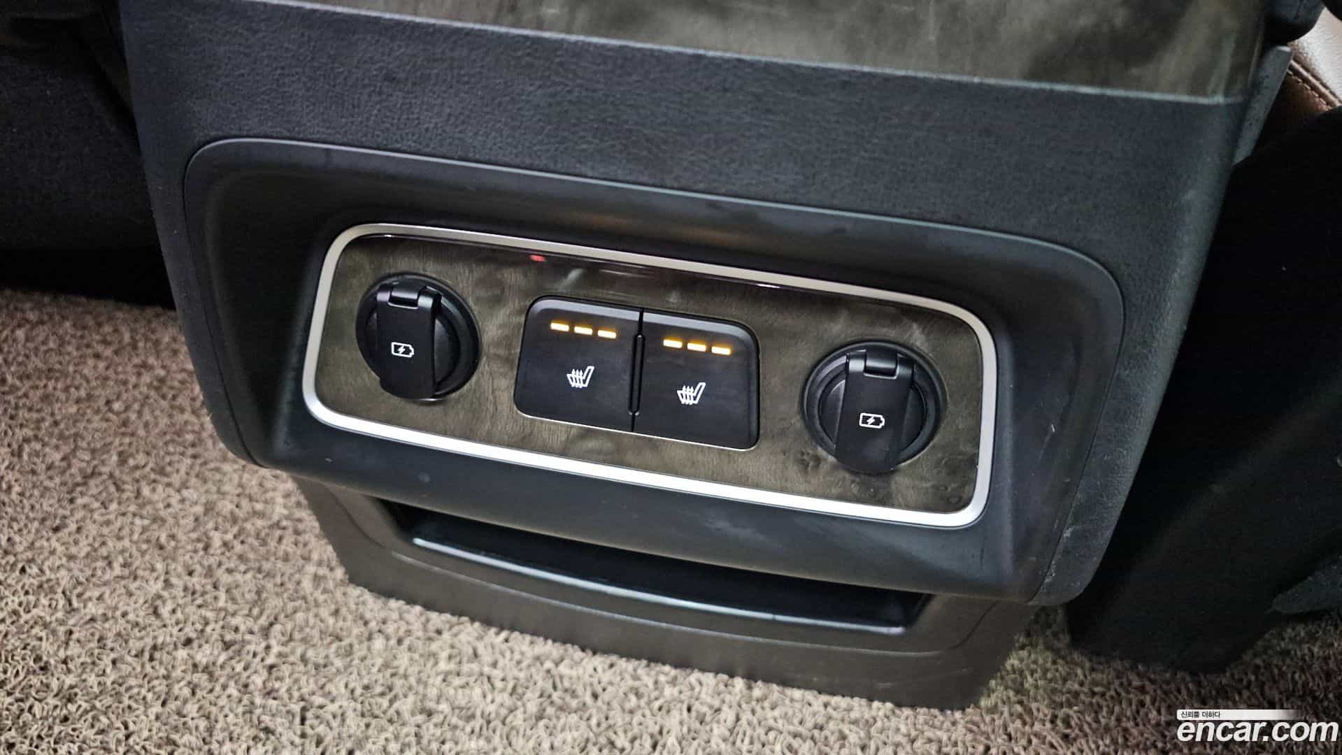 Starex Hyundai 2019.3-OPTION-022