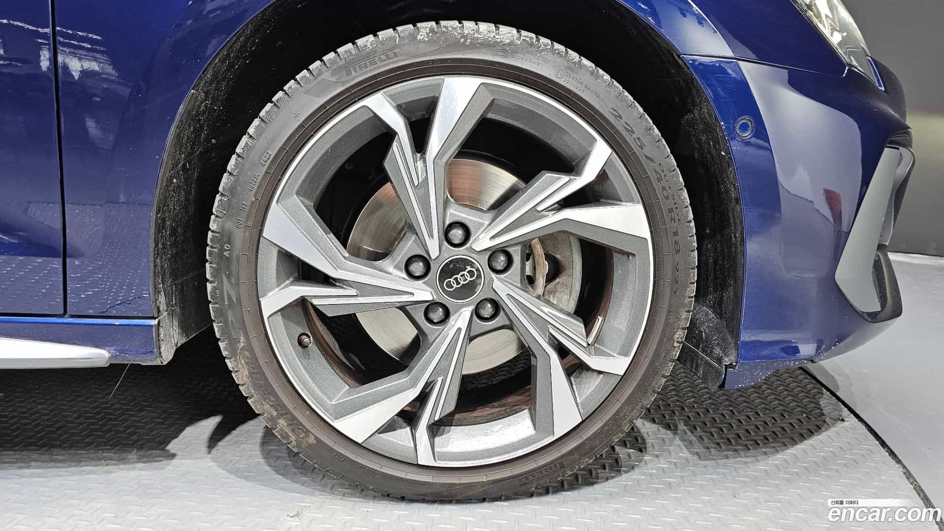 A3 Audi 2023.11-OUTER-005