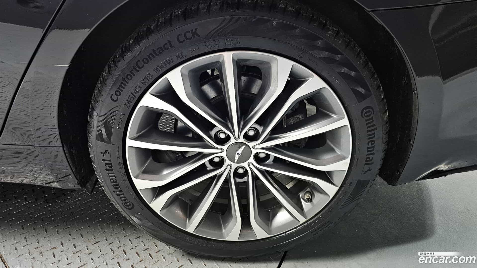 Genesis Hyundai 2015.11-OUTER-005