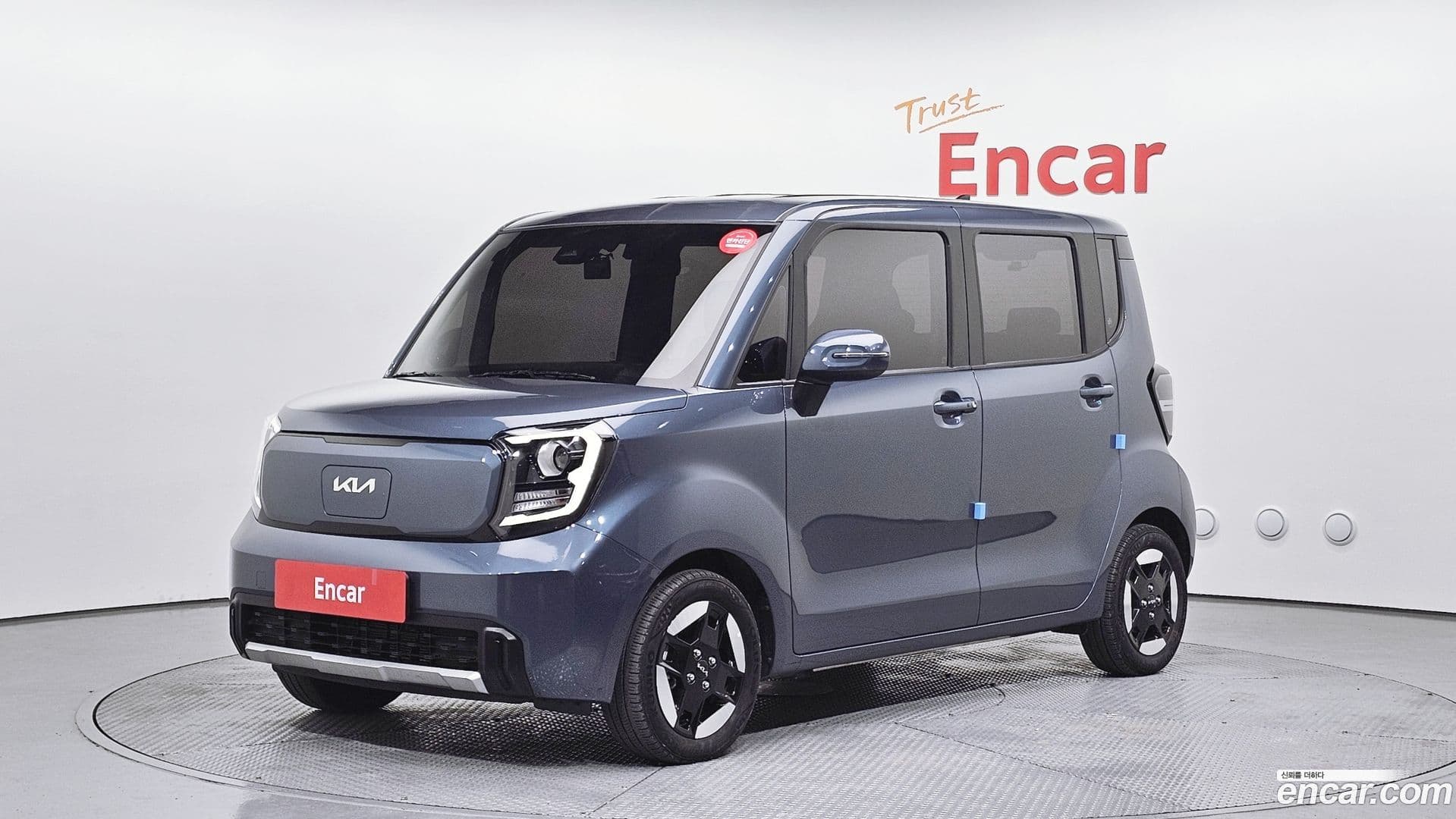 Main__Slider__Photo:RAY Kia 2024.2-0
