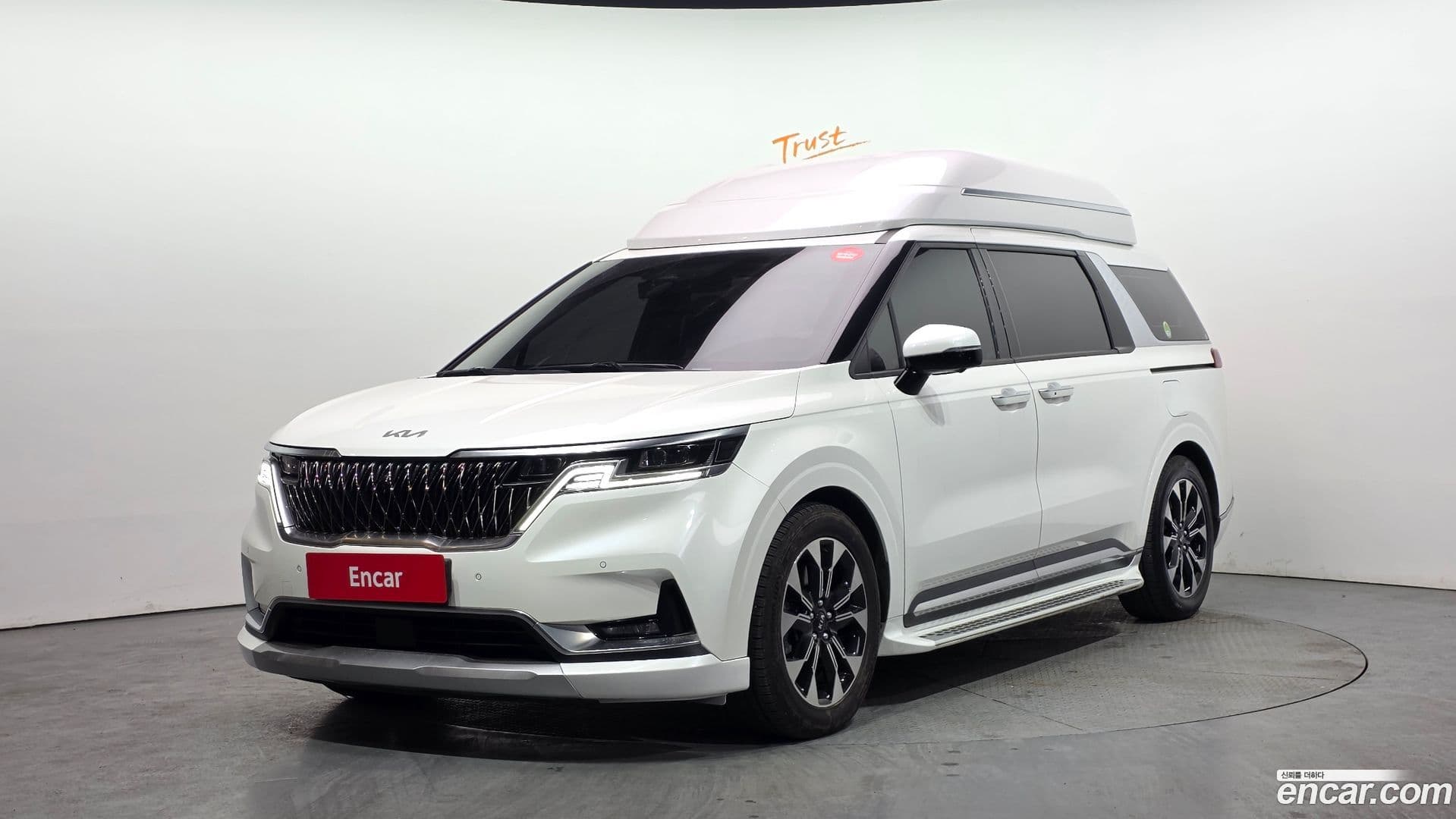 Main__Slider__Photo:Canival Kia 2021.2-0