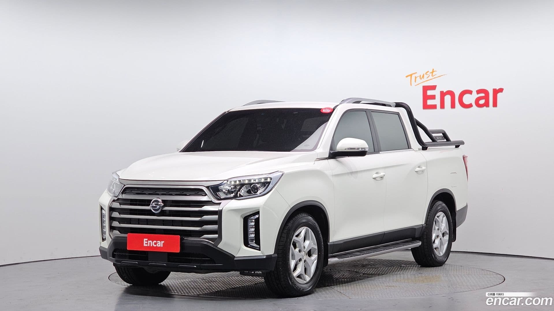 Main__Slider__Photo:Rexton KG Mobility 2023.1-0
