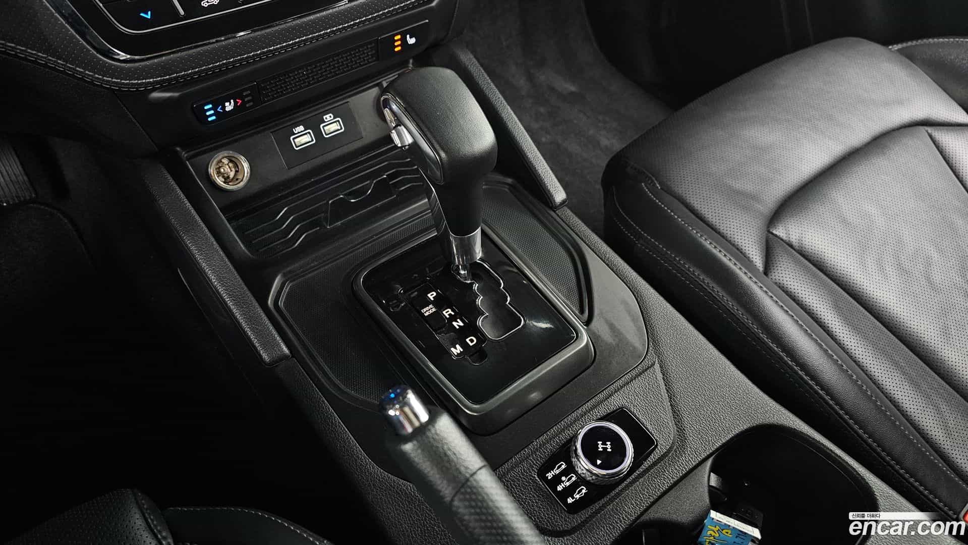 Rexton KG Mobility 2023.1-INNER-009