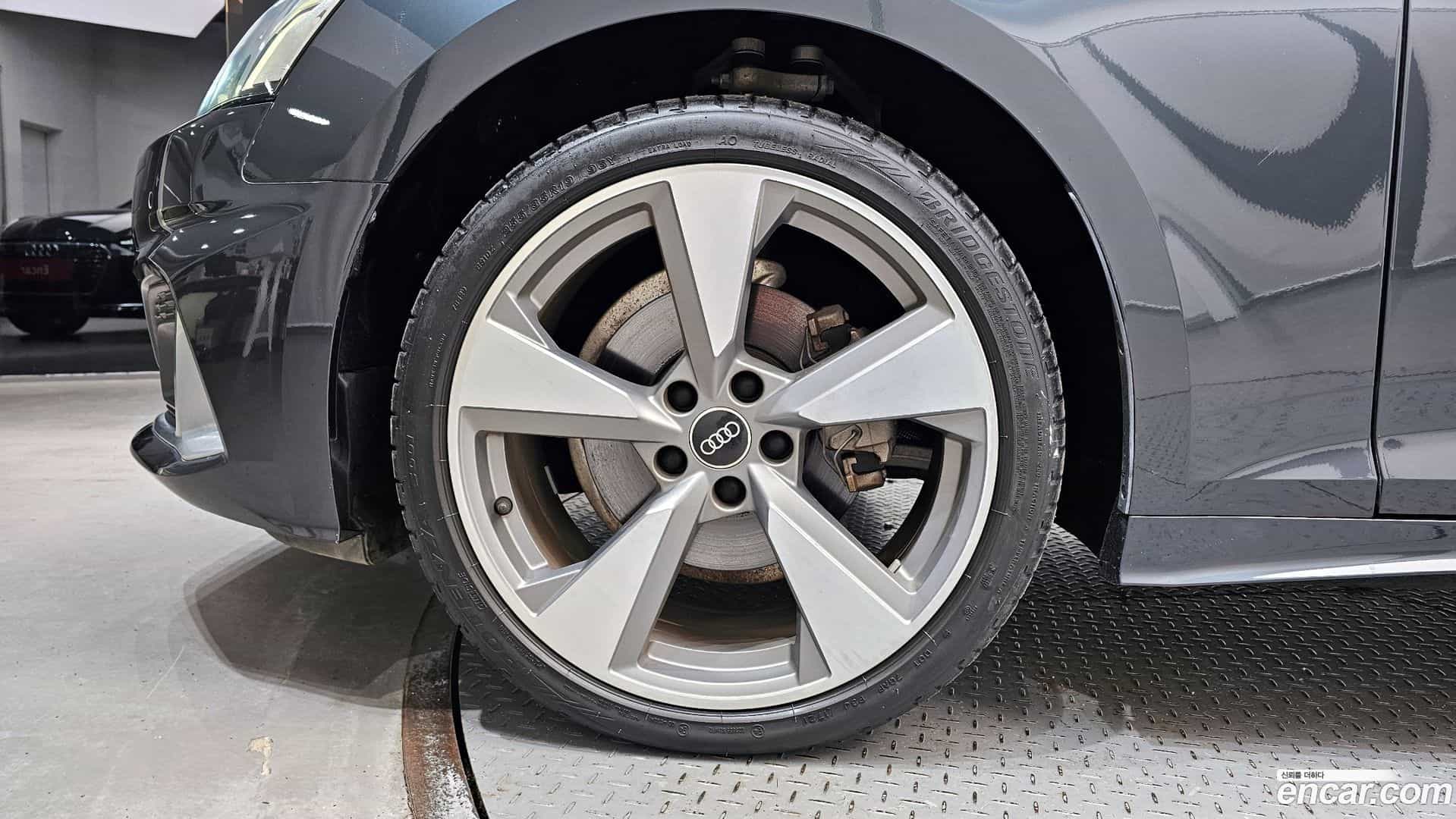 A5 Audi 2021.11-OUTER-005