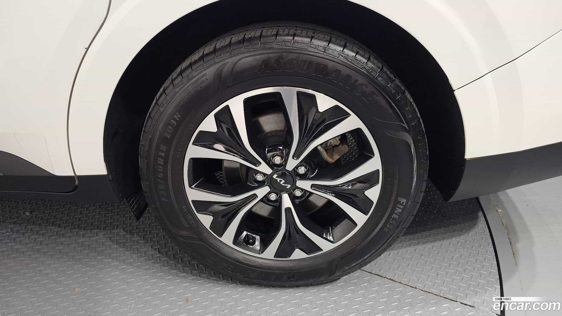 Canival Kia 2023.10-OUTER-005
