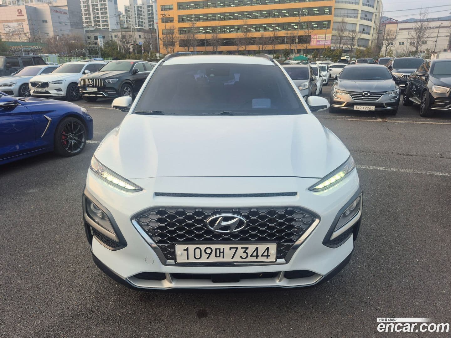 Main__Slider__Photo:Kona Hyundai 2019.4-0
