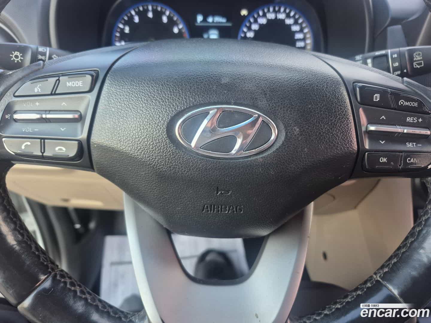 Kona Hyundai 2019.4-INNER-009