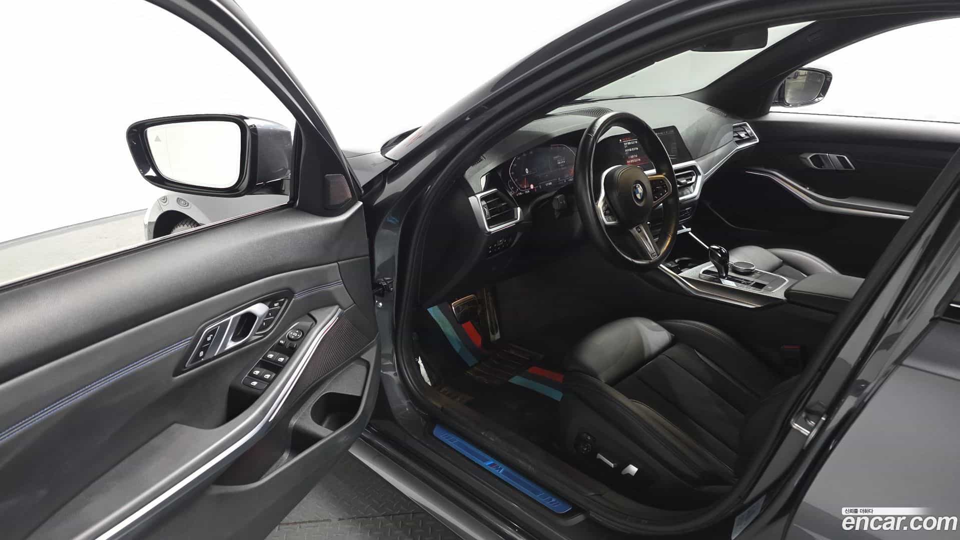 3-Series BMW 2021.2-INNER-010