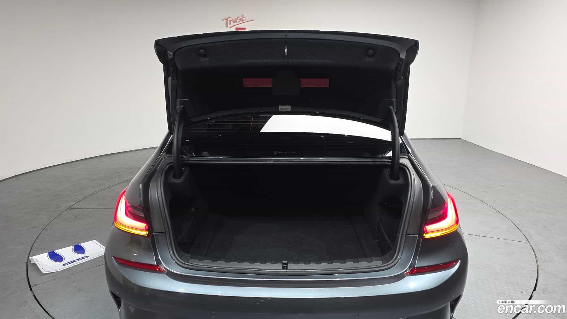 3-Series BMW 2021.2-OPTION-024