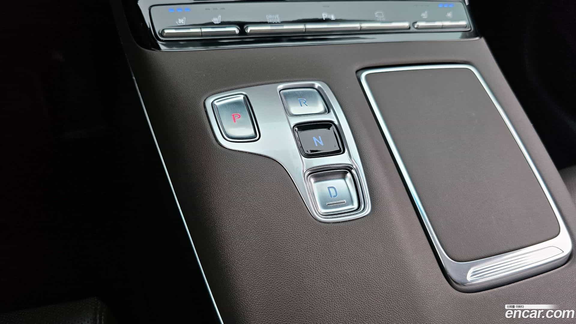 Grandeur Hyundai 2022.3-INNER-009