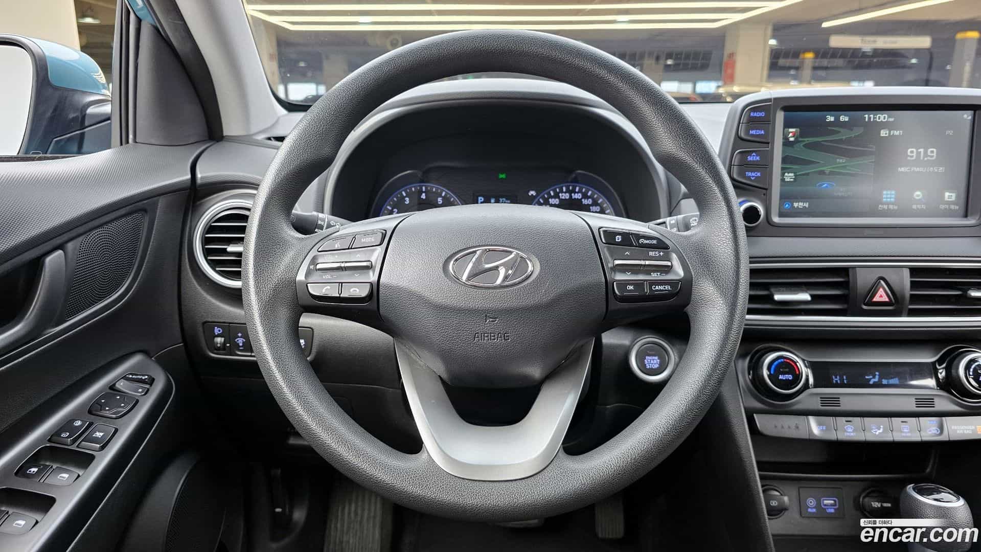 Kona Hyundai 2019.11-OPTION-017