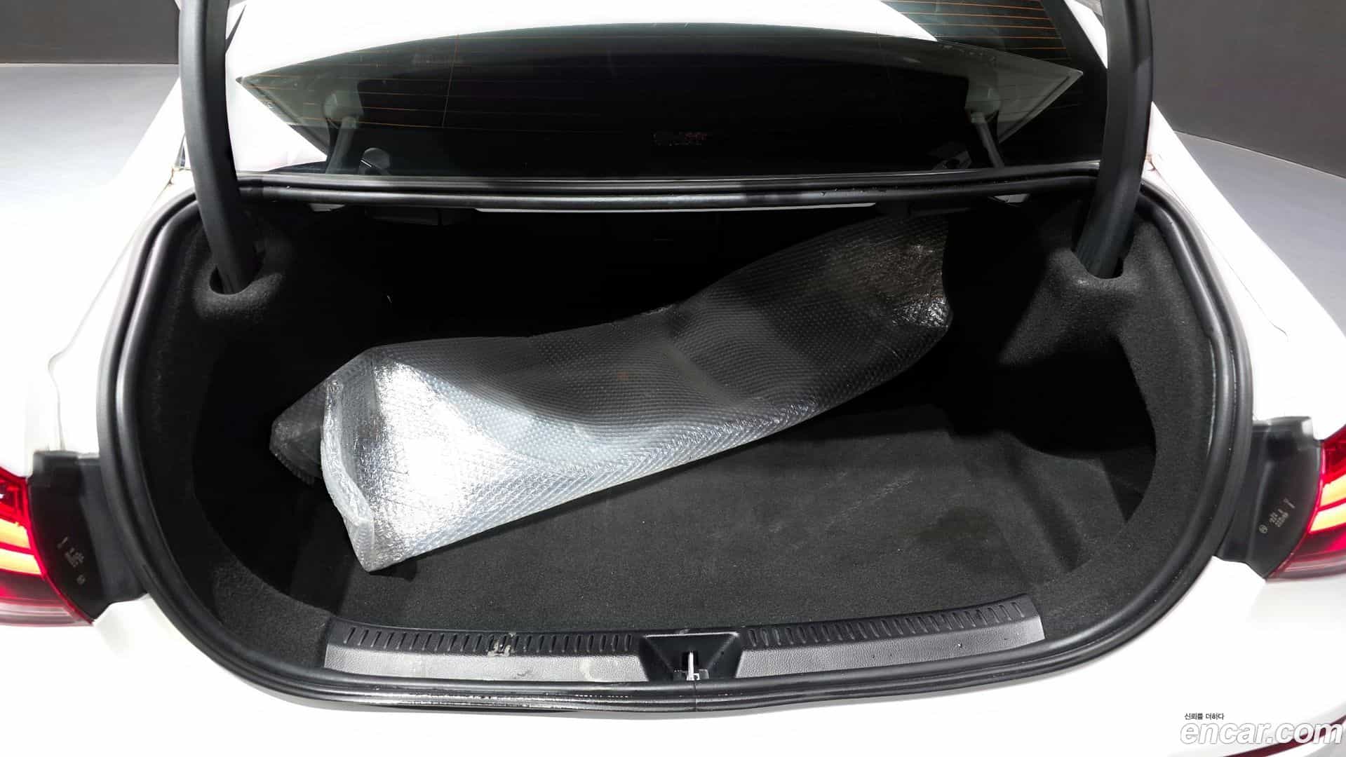 A-Class Mercedes-Benz 2022.9-OPTION-024