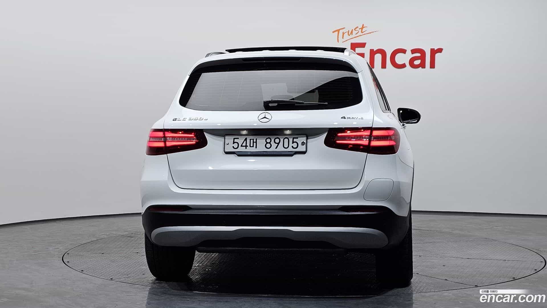 GLC-Class Mercedes-Benz 2018.9-OUTER-004