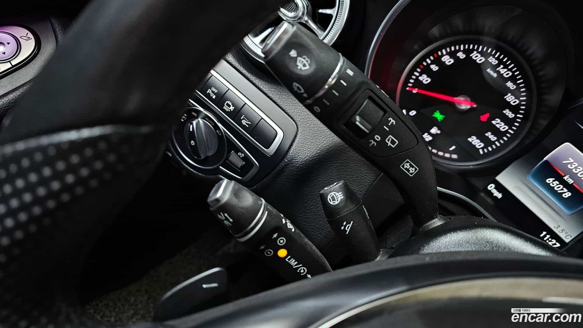 GLC-Class Mercedes-Benz 2018.9-OPTION-022