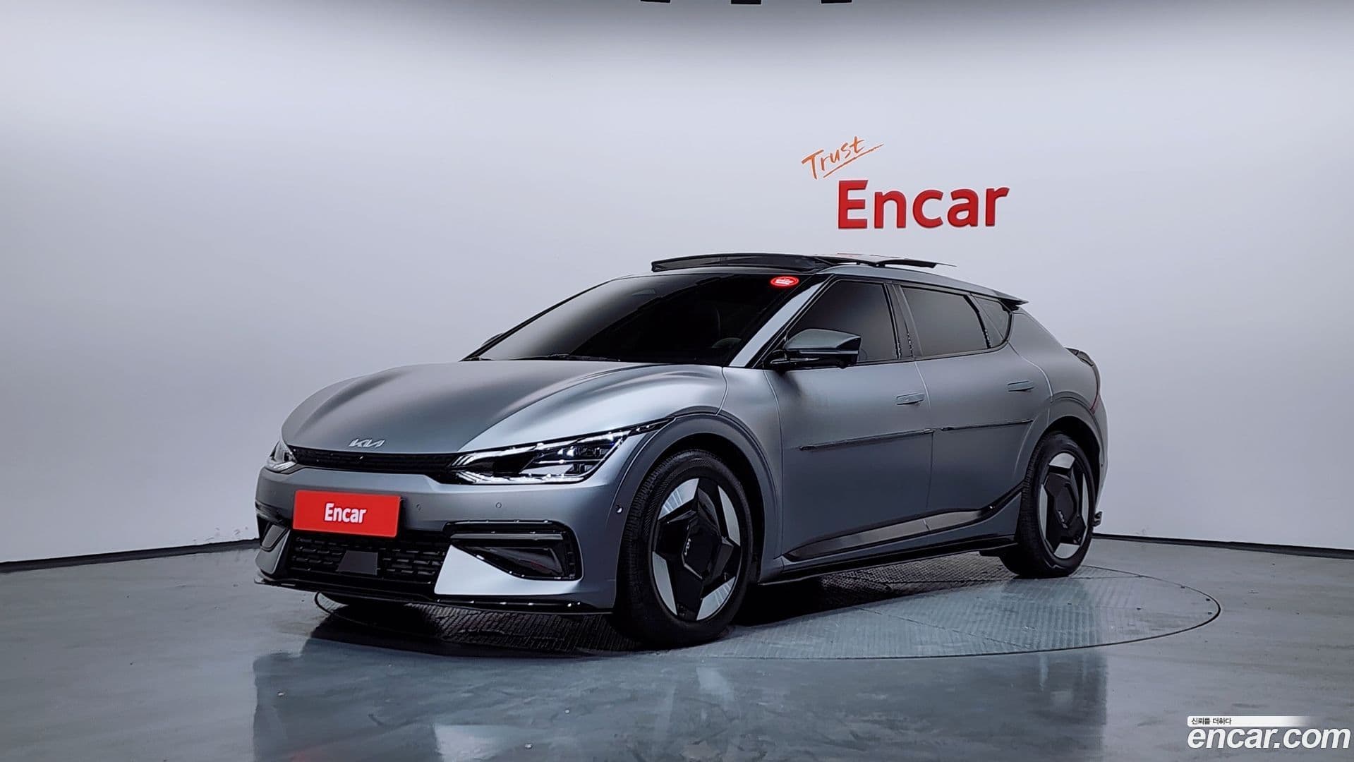 Main__Slider__Photo:EV6 Kia 2022.4-0