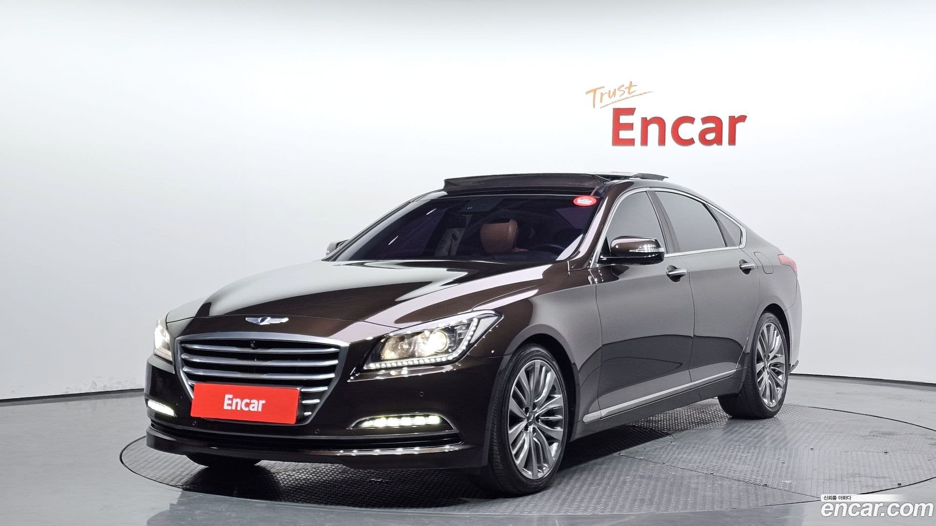 Main__Slider__Photo:Genesis Hyundai 2015.6-0