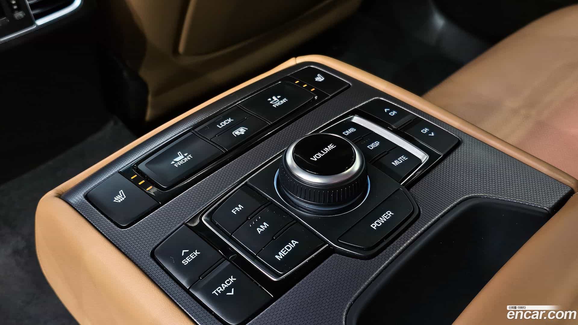 Genesis Hyundai 2015.6-OPTION-023