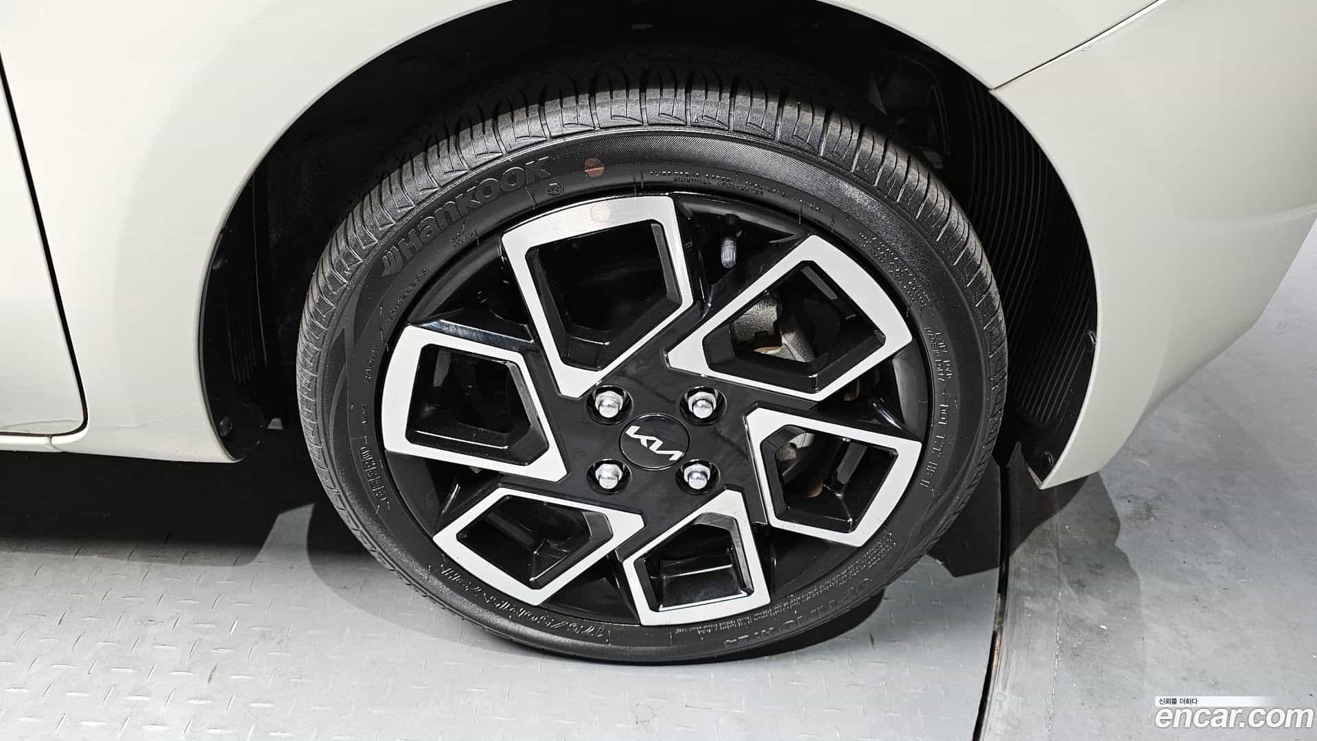 RAY Kia 2022.8-OUTER-005