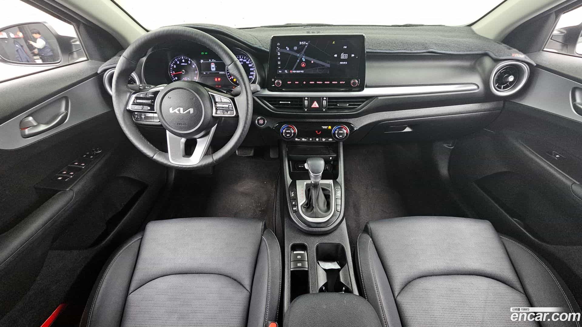 K3 Kia 2021.11-INNER-007