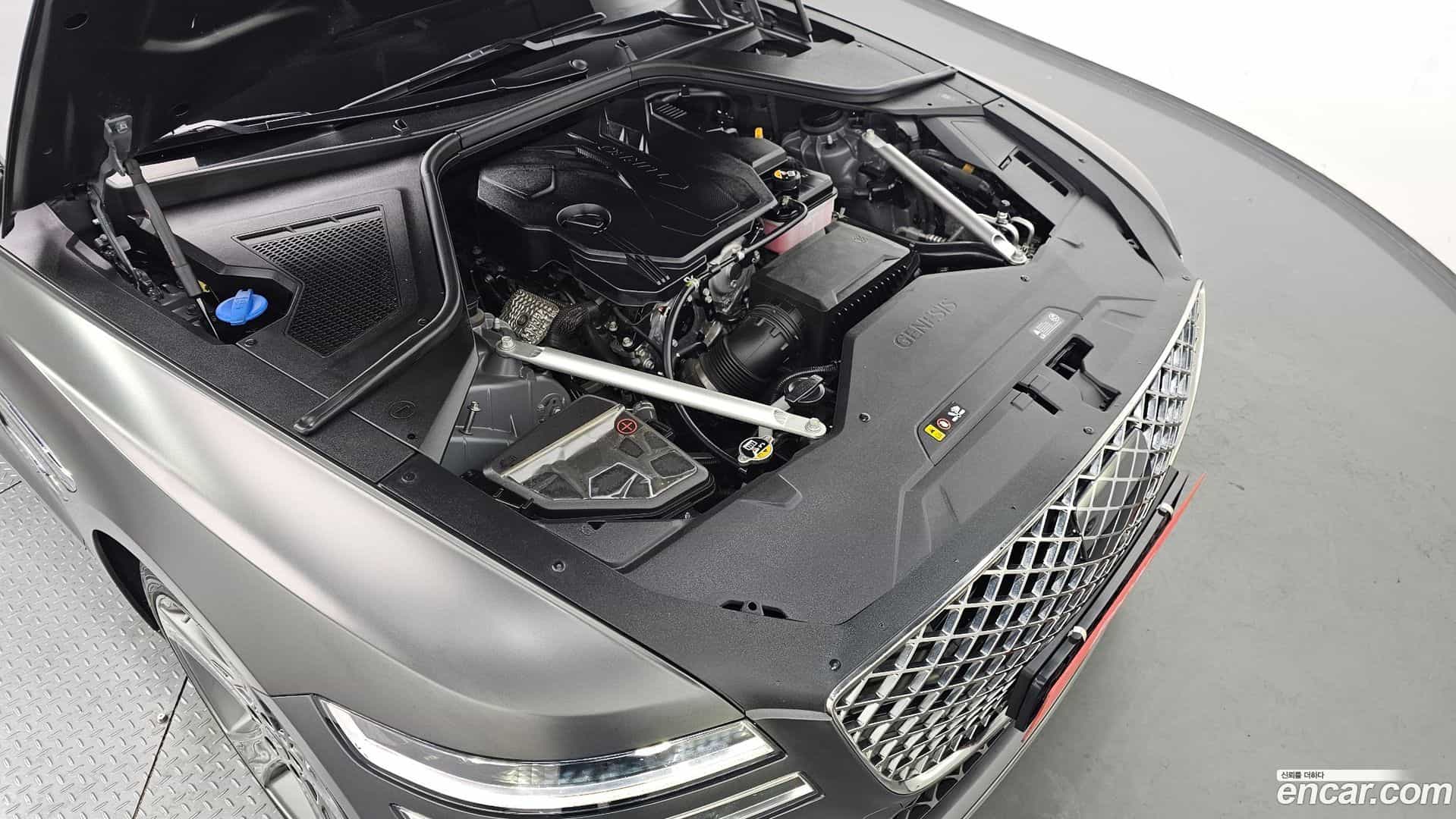 G80 Genesis 2023.1-INNER-006