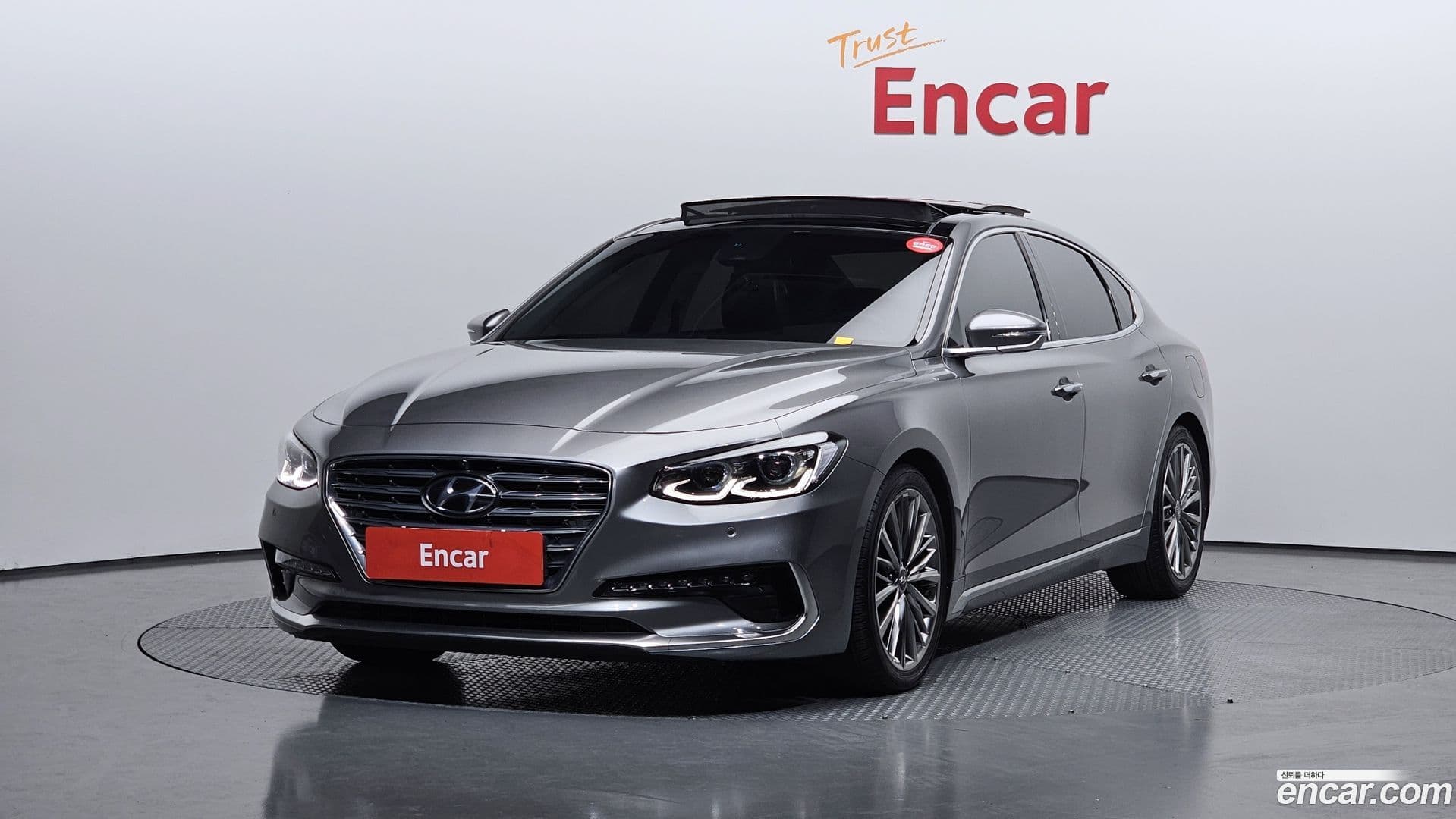 Main__Slider__Photo:Grandeur Hyundai 2017.2-0