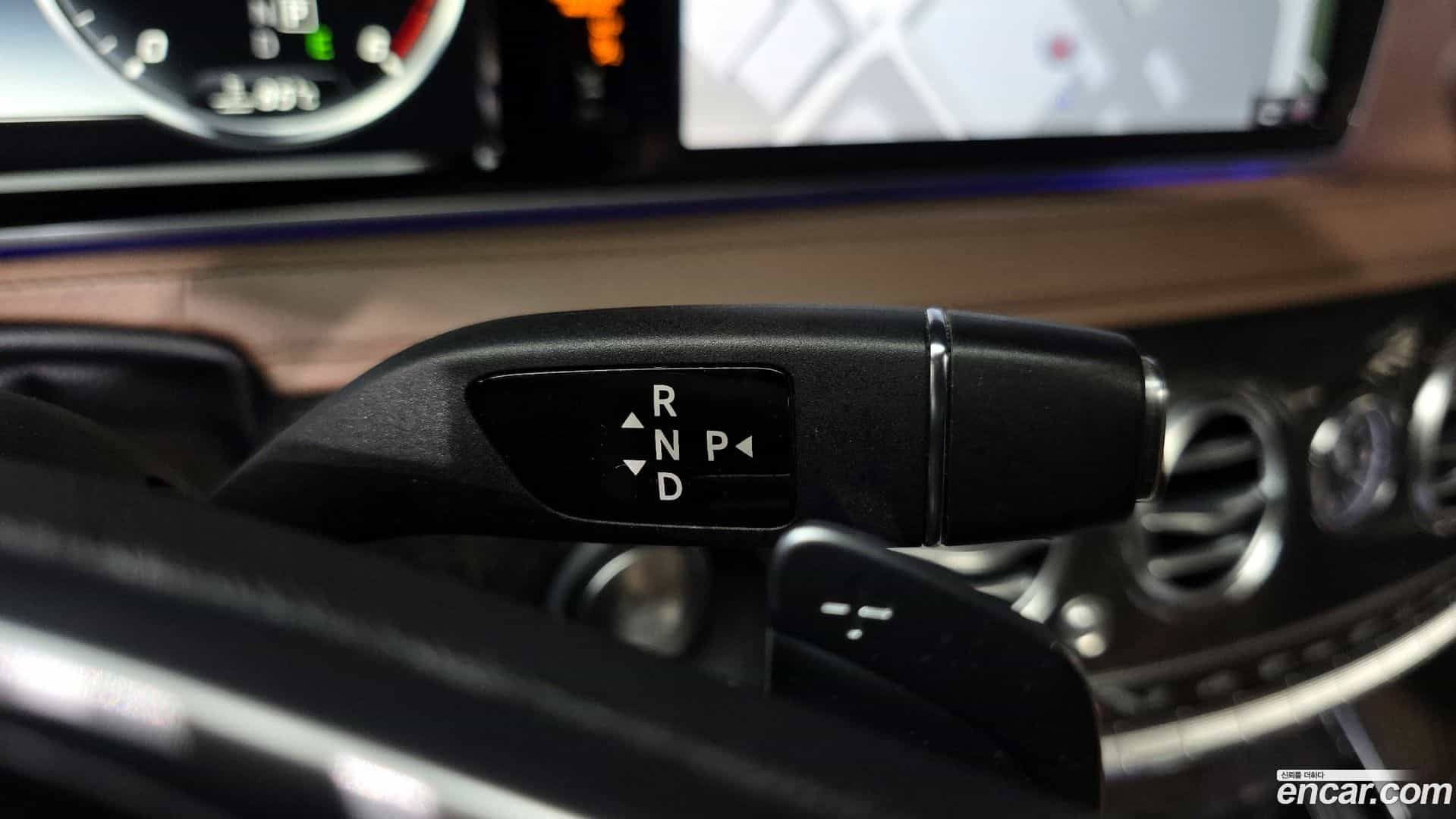 S-Class Mercedes-Benz 2017.1-INNER-009