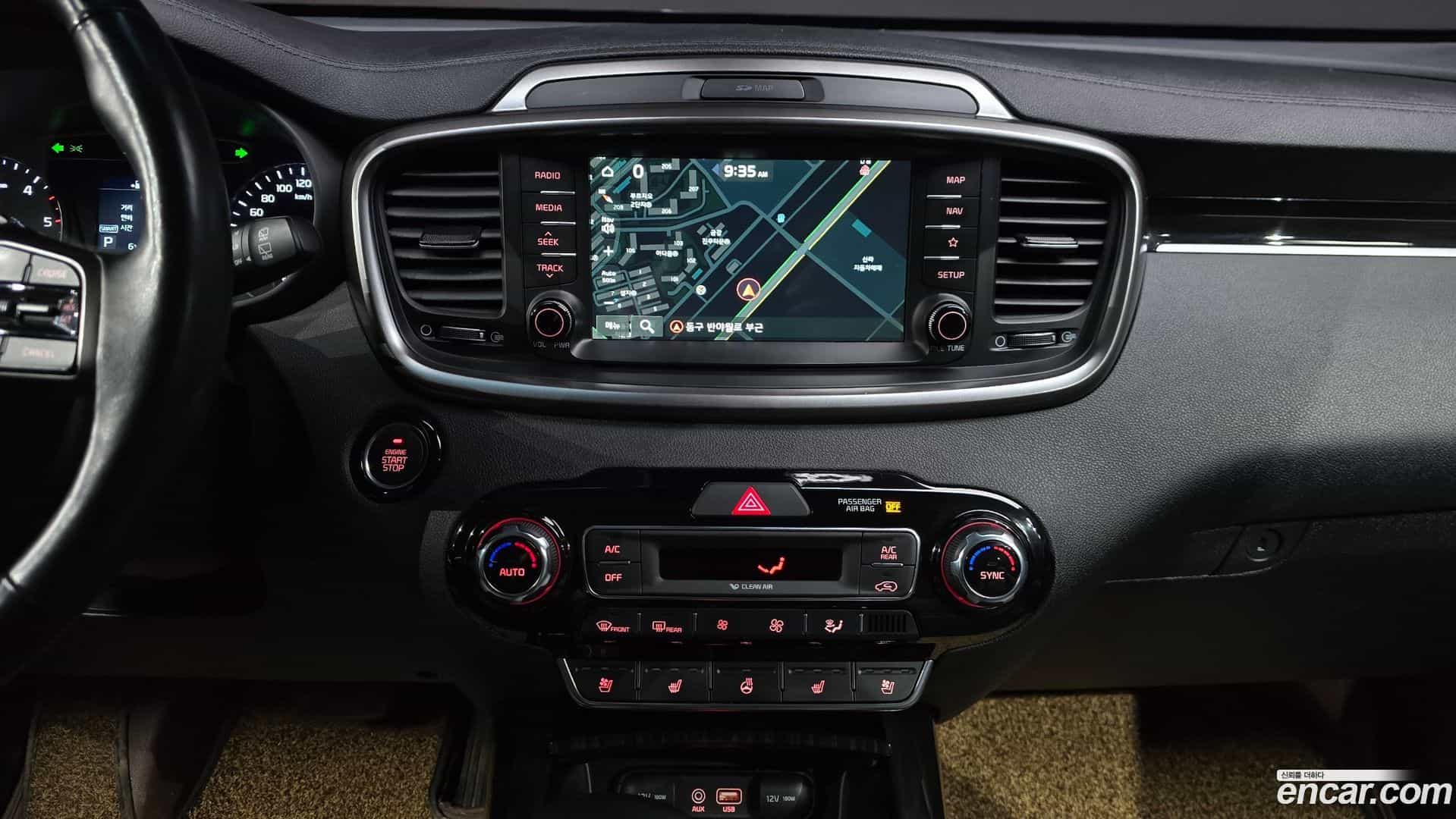 Sorento Kia 2018.0-OPTION-019