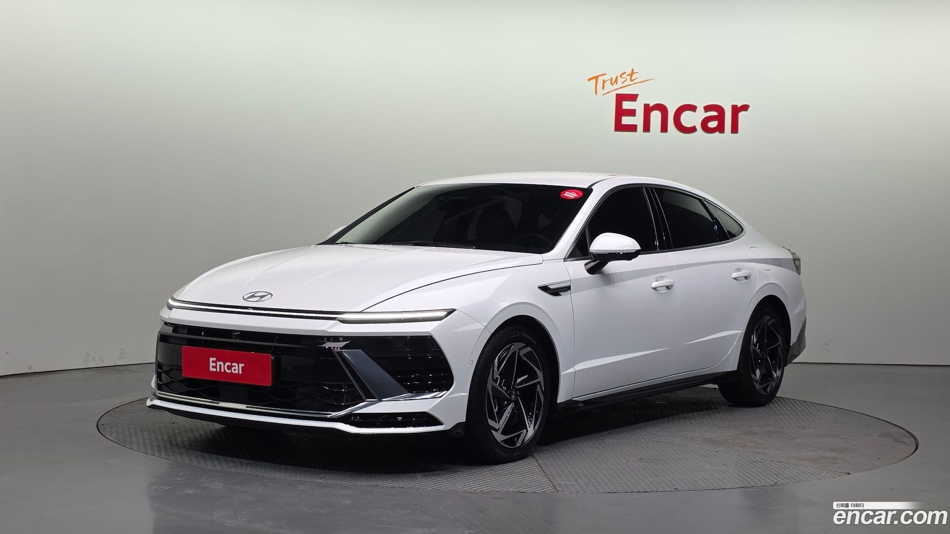 Main__Slider__Photo:Sonata Hyundai 2023.6-0