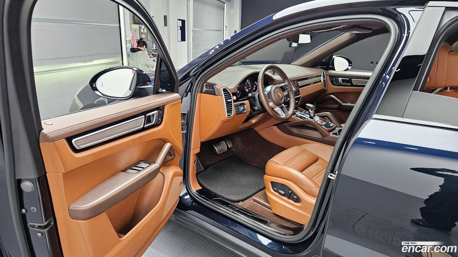 Cayenne Porsche 2022.1-OPTION-015