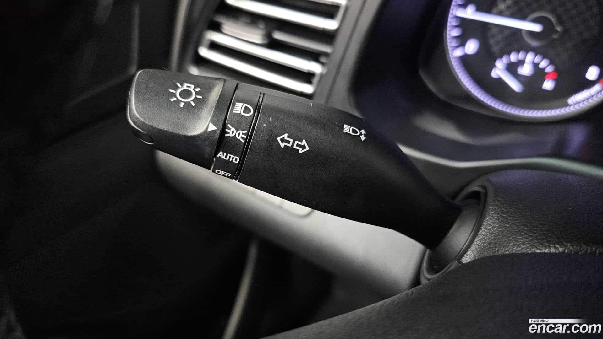 AVANTE Hyundai 2019.9-OPTION-021