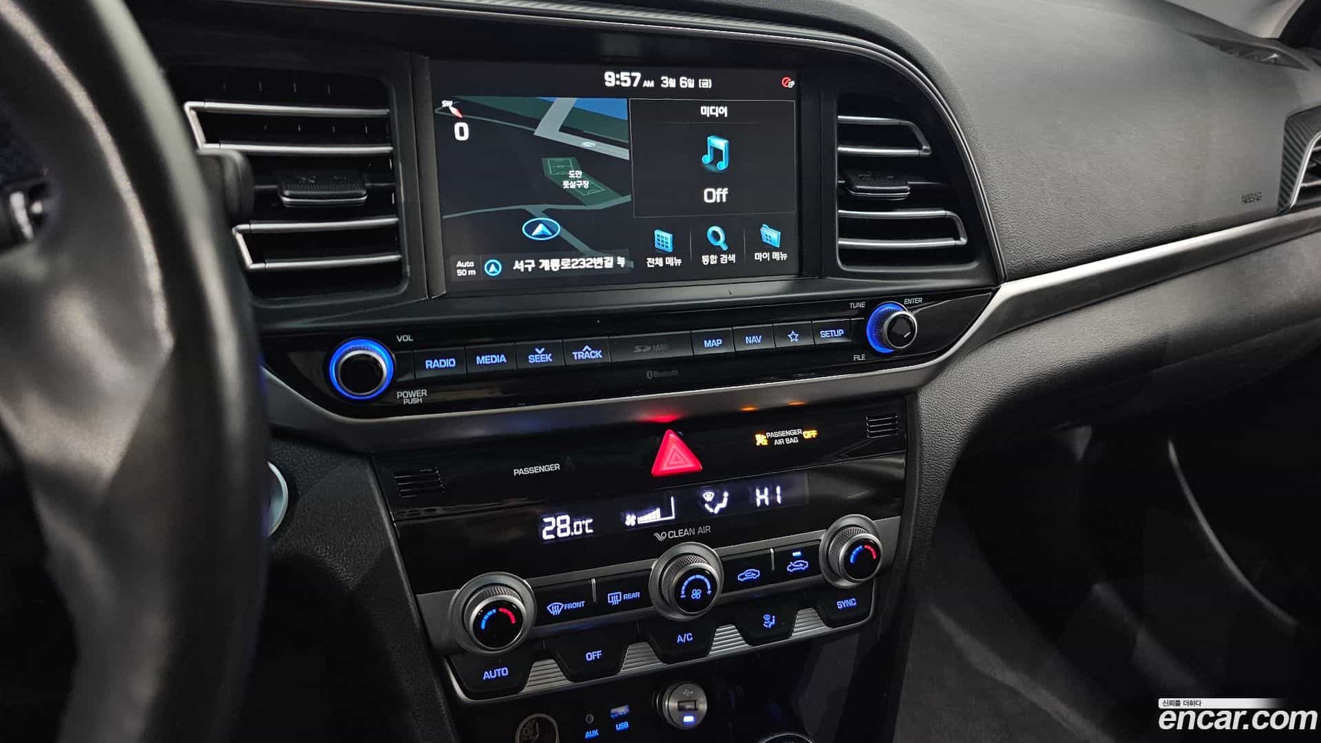 AVANTE Hyundai 2019.9-OPTION-023