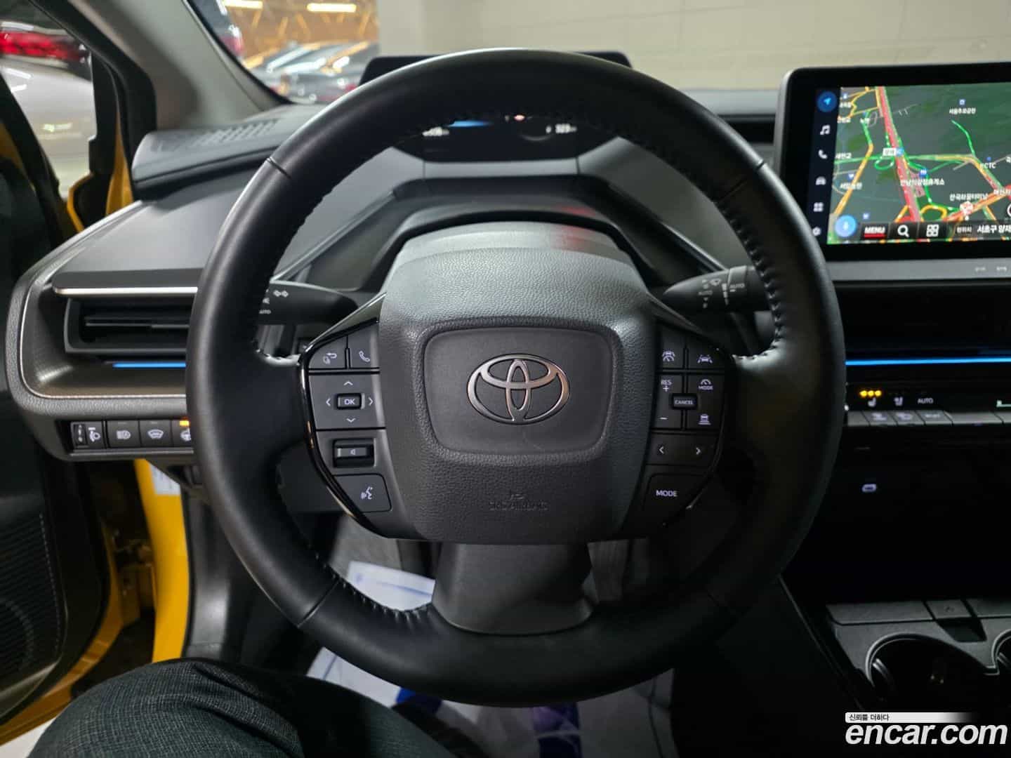 Prius Toyota 2023.10-OPTION-017