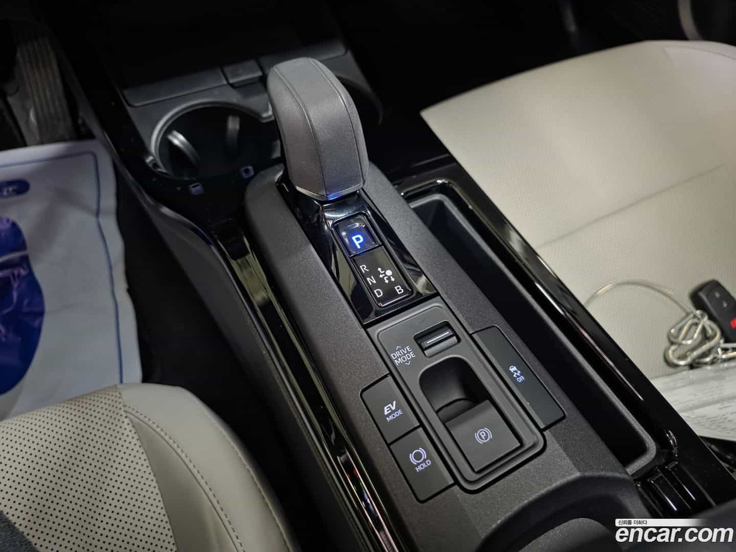 Prius Toyota 2023.10-OPTION-020