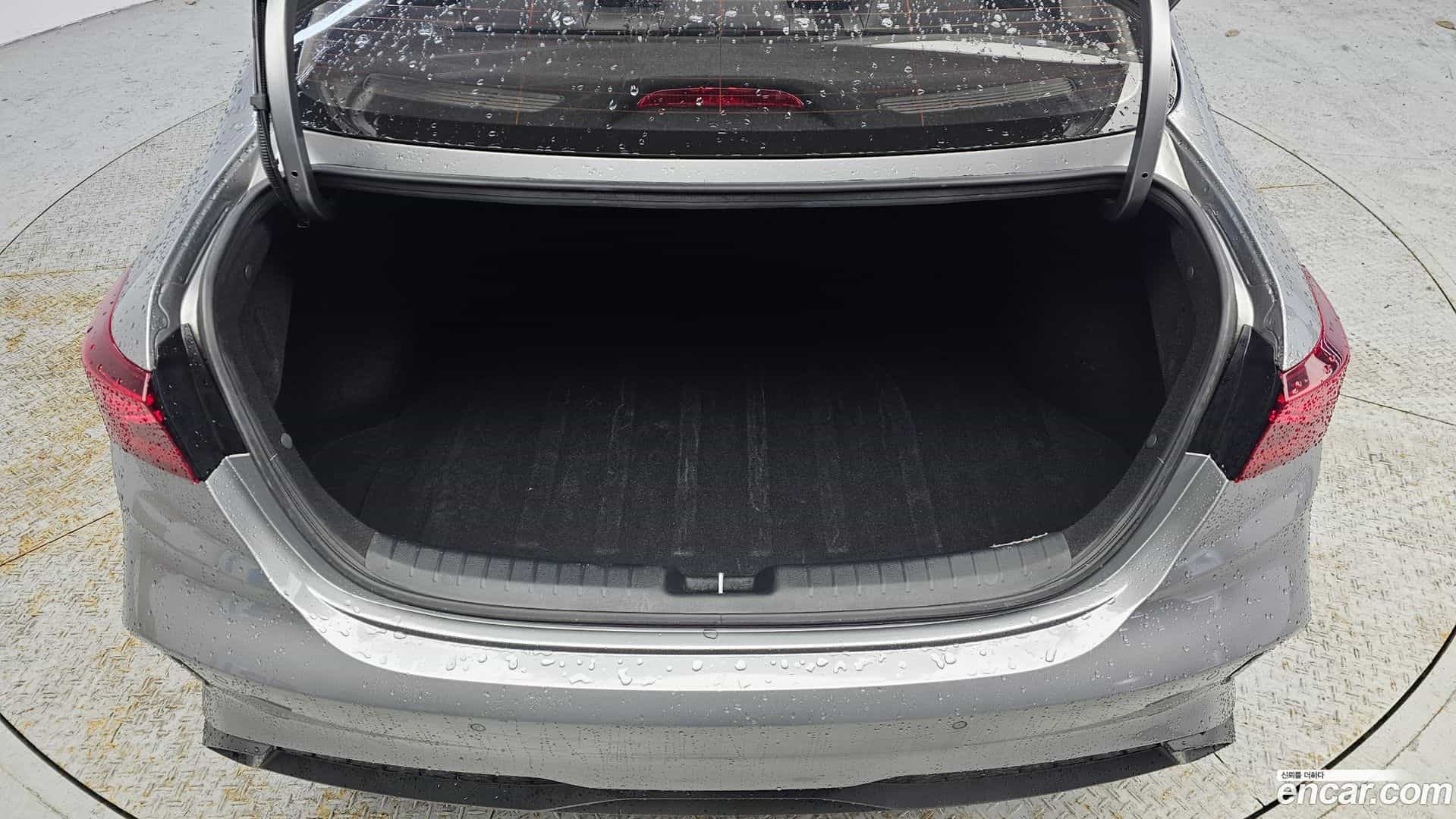 K3 Kia 2022.2-OPTION-024