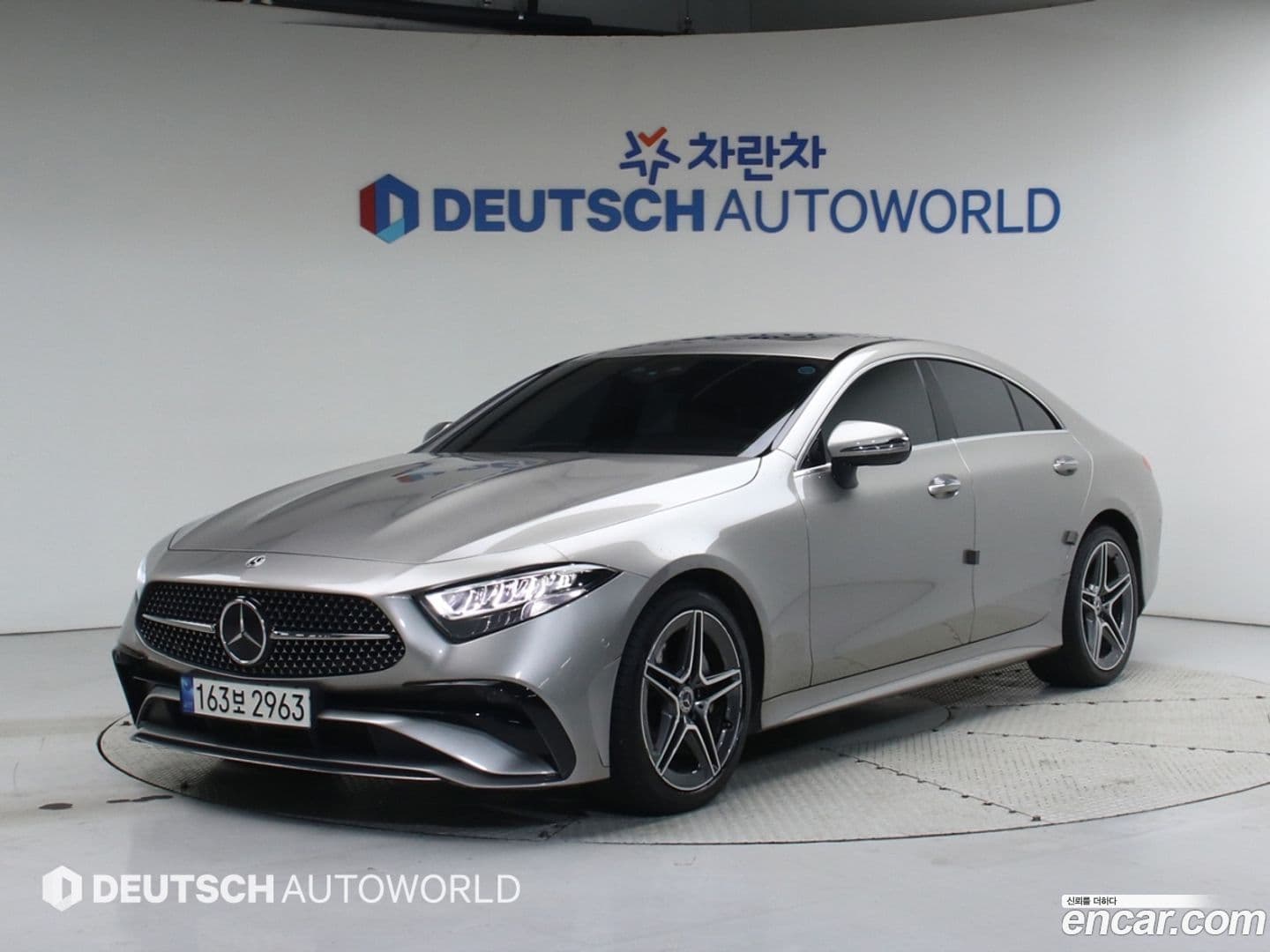 Main__Slider__Photo:CLS-Class Mercedes-Benz 2022.7-0