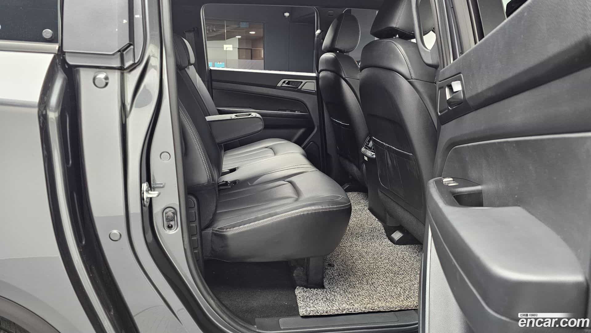 Rexton KG Mobility 2023.4-OPTION-016