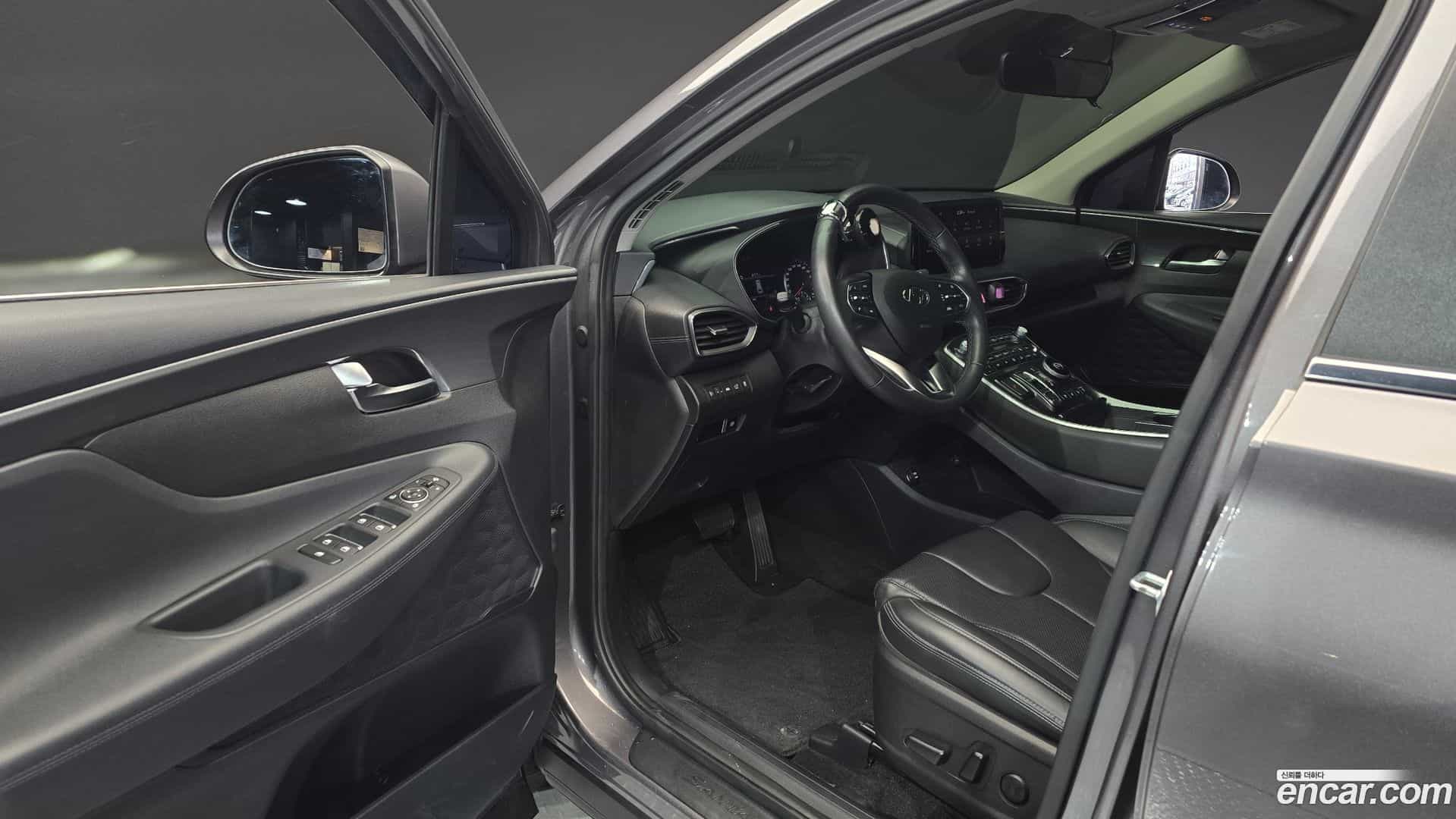Santafe Hyundai 2021.2-INNER-010