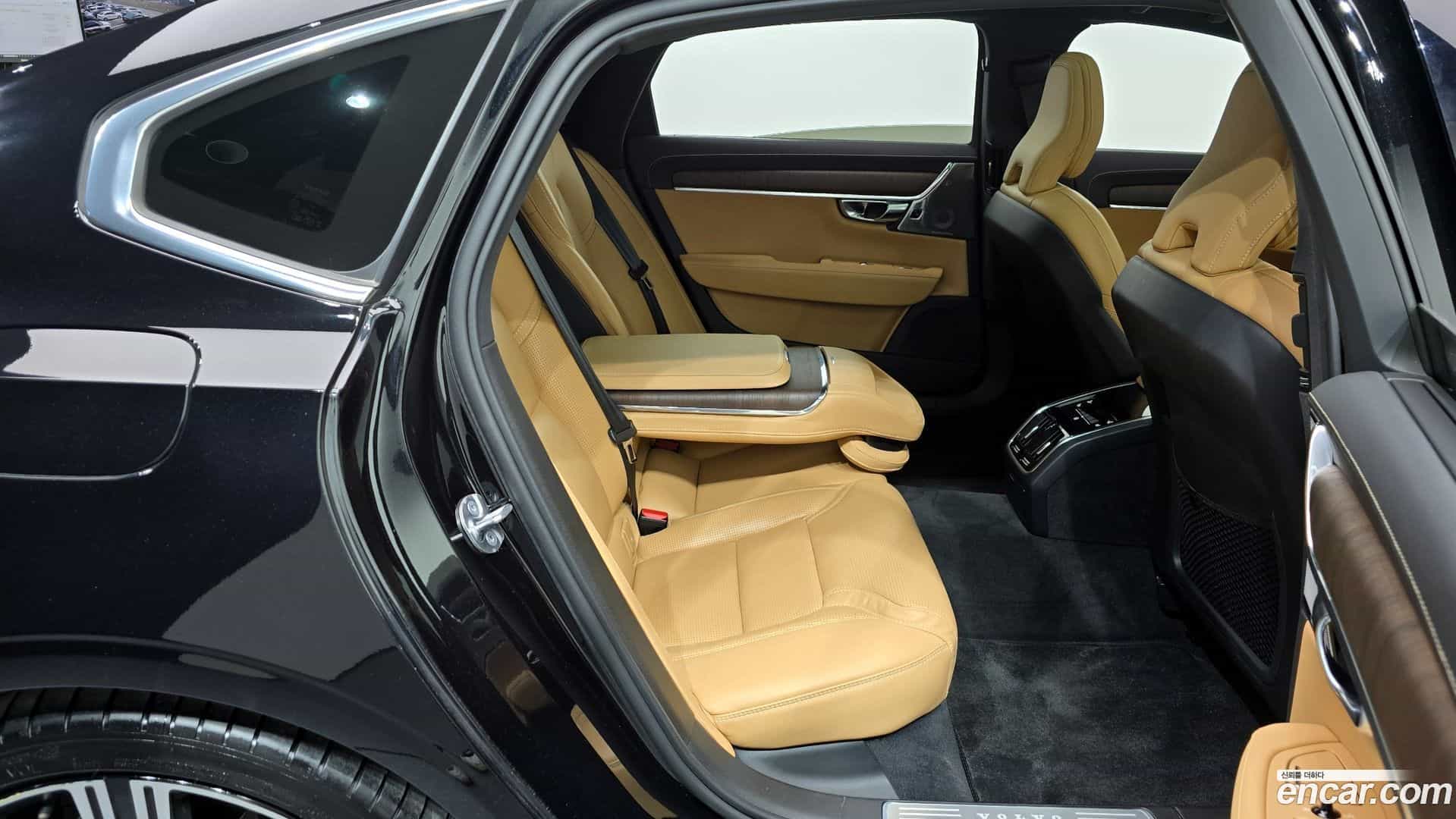 S90 Volvo 2022.5-OPTION-016